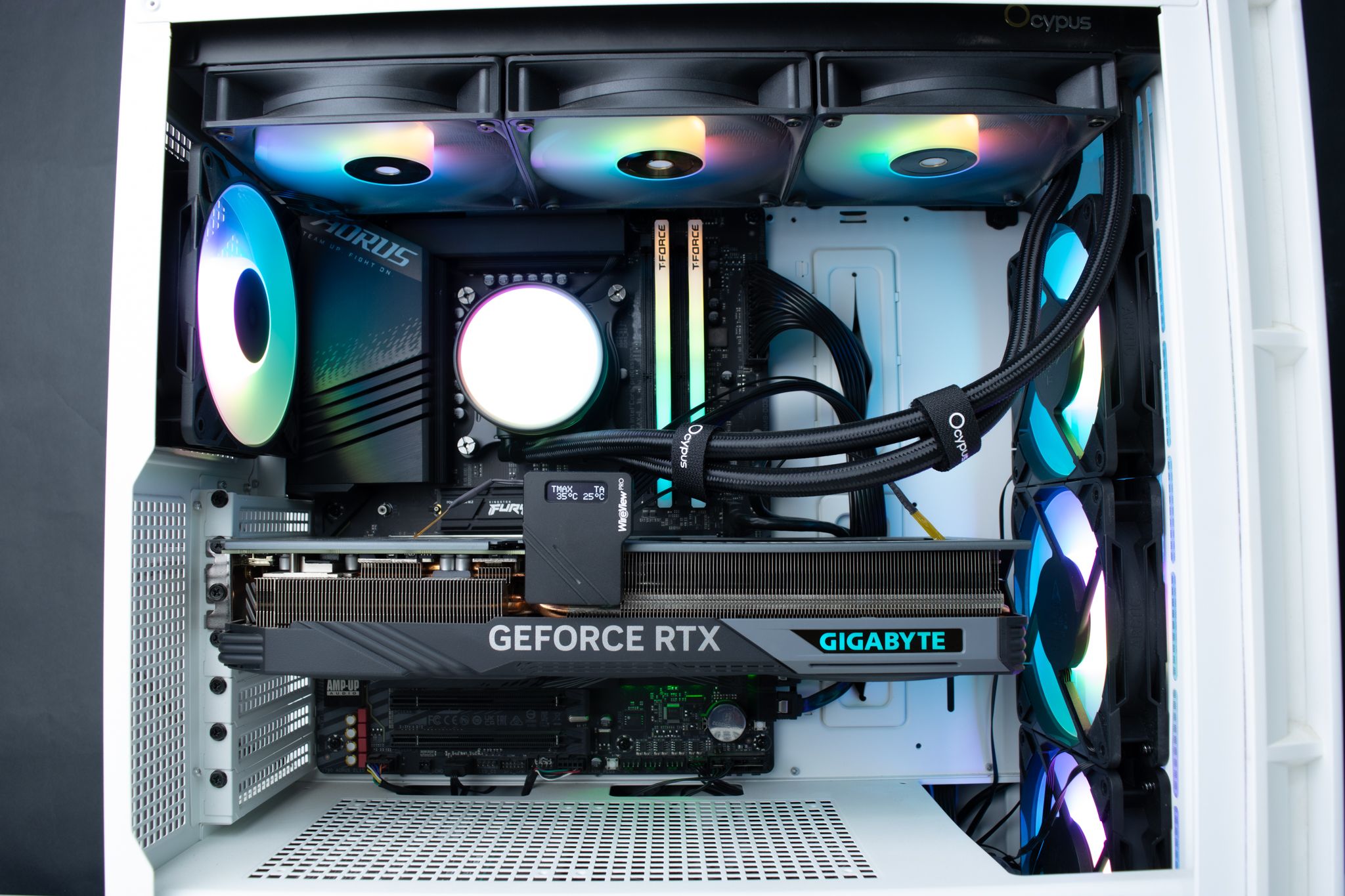 مراجعة مراوح Arctic P12 Pro A-RGB